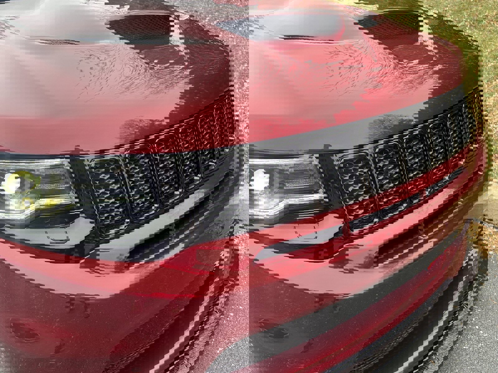 Used 2018 Jeep Grand Cherokee SRT image 77