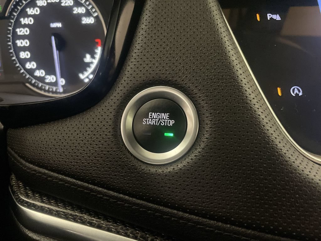 Used 2023 Cadillac XT5 Sportv AWD/4WD image 11