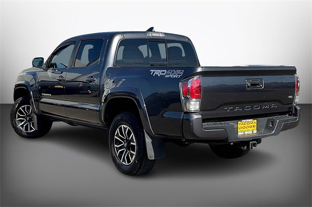 Used 2020 Toyota Tacoma TRD Sport image 11