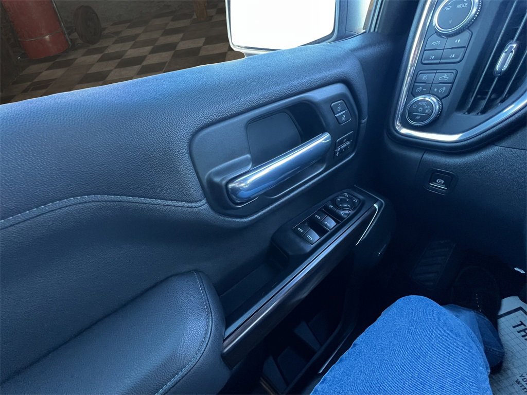 Used 2020 GMC Sierra 1500 SLT w/ SLT Premium Plus Package image 22