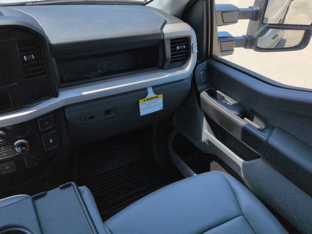 New 2027 Ford F250 XL AWD/4WD image 17
