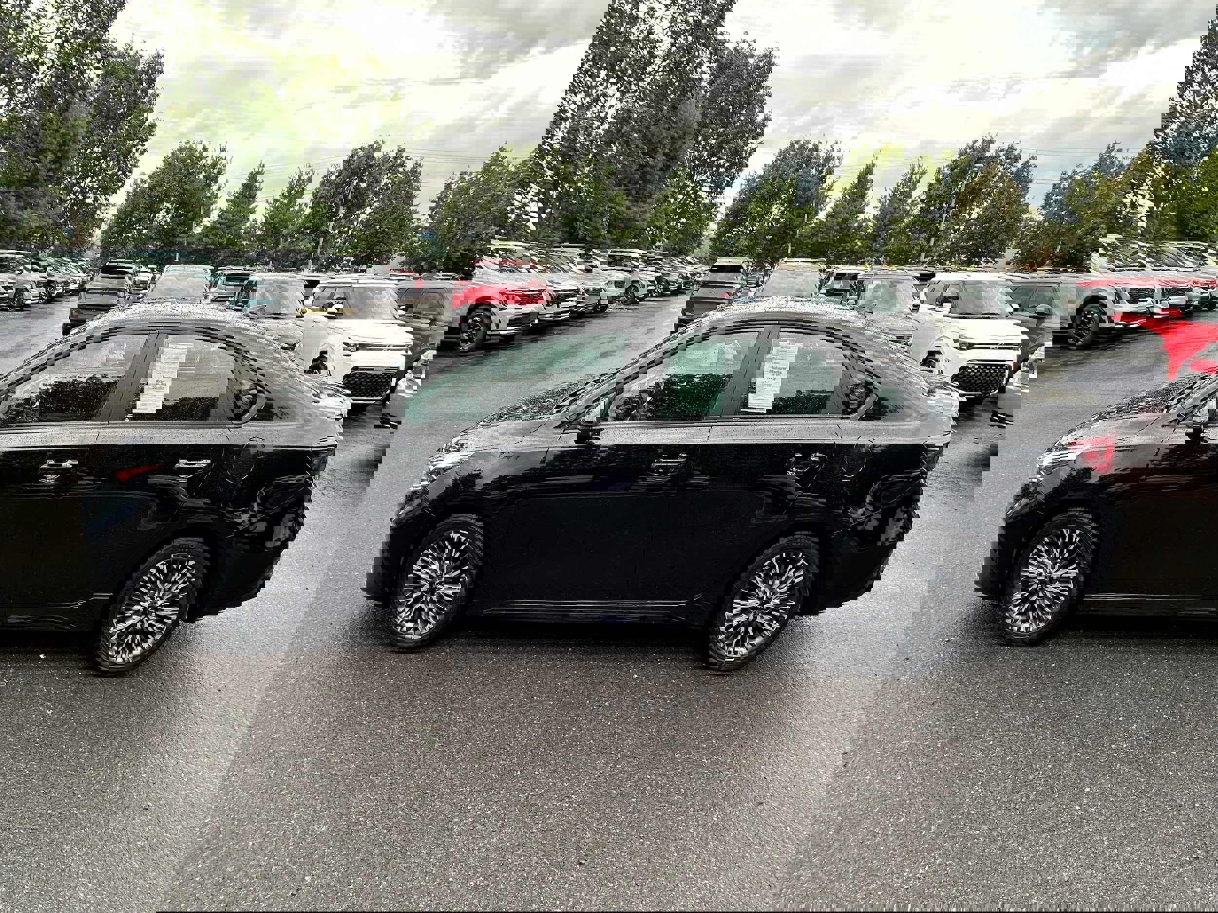 Used 2022 Kia Forte GT-Line w/ GT-Line Premium Package image 9