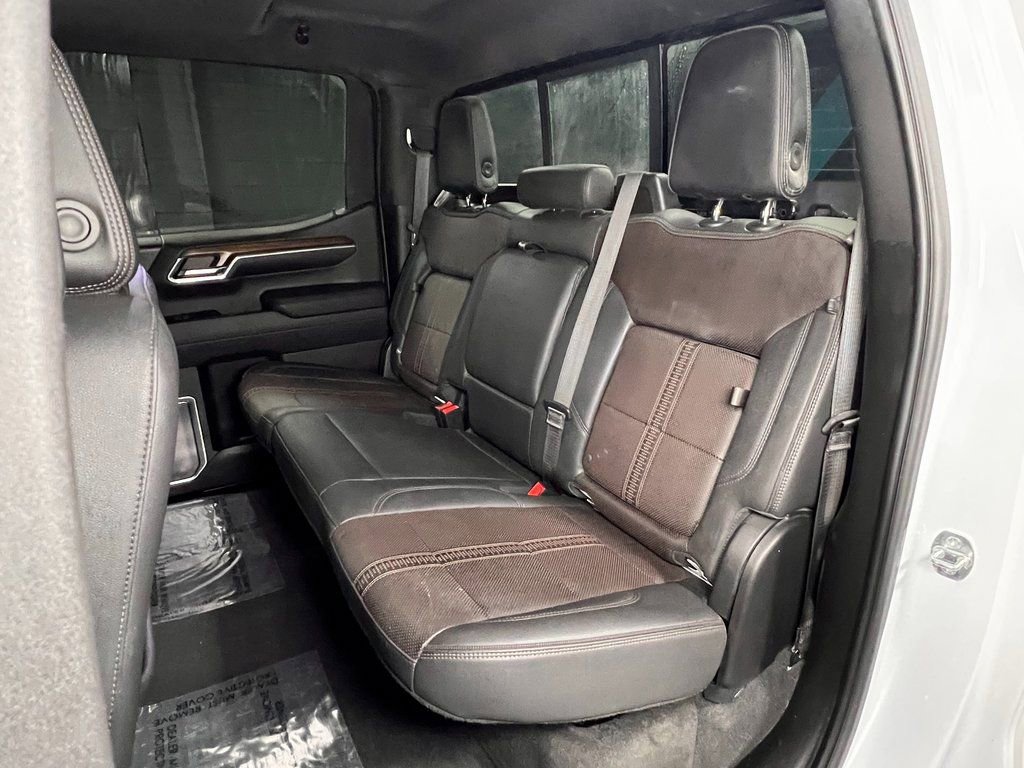 Used 2023 Chevrolet Silverado 1500 High Country image 14