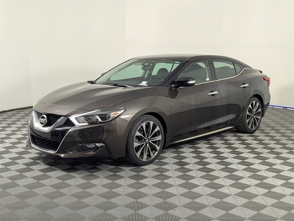 Used 2016 Nissan Maxima SR image 9