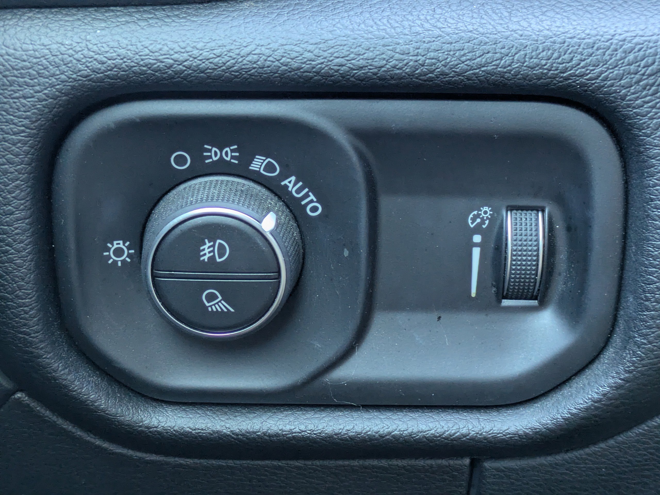 Used 2020 RAM 1500 Big Horn image 24