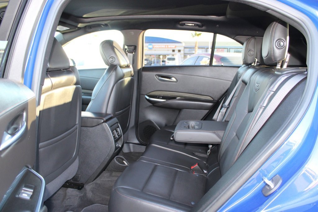 Used 2021 Cadillac XT4 Sport image 17