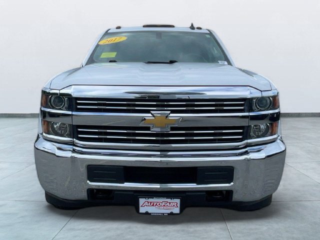 Used 2017 Chevrolet Silverado 3500 W/T w/ WT Convenience Package AWD/4WD image 2