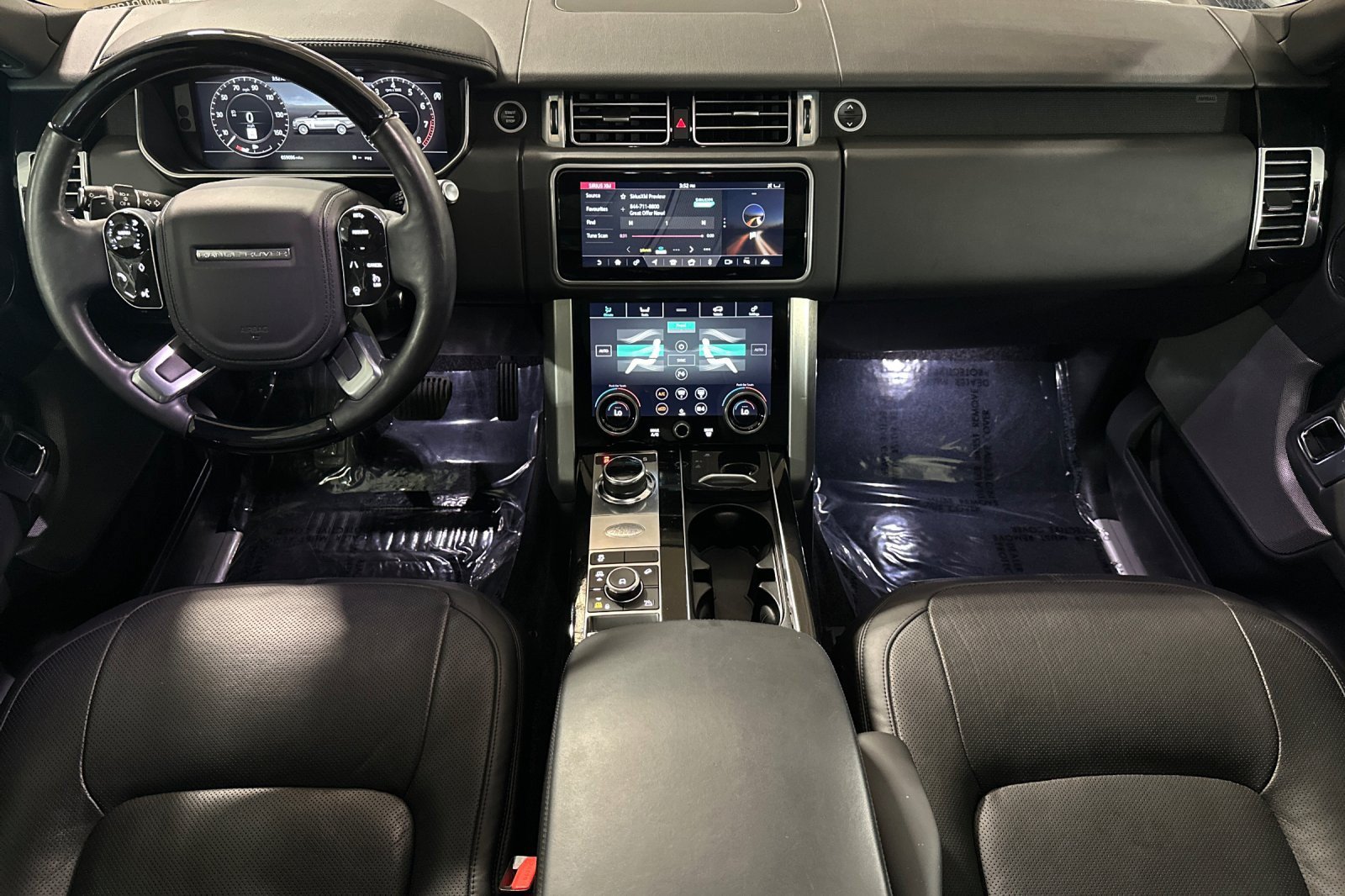 Used 2019 Land Rover Range Rover HSE AWD/4WD image 12