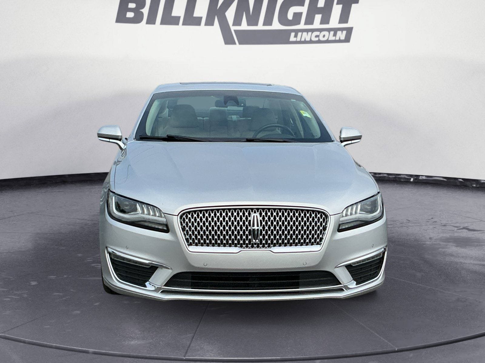 Used 2019 Lincoln MKZ Reserve FWD image 8
