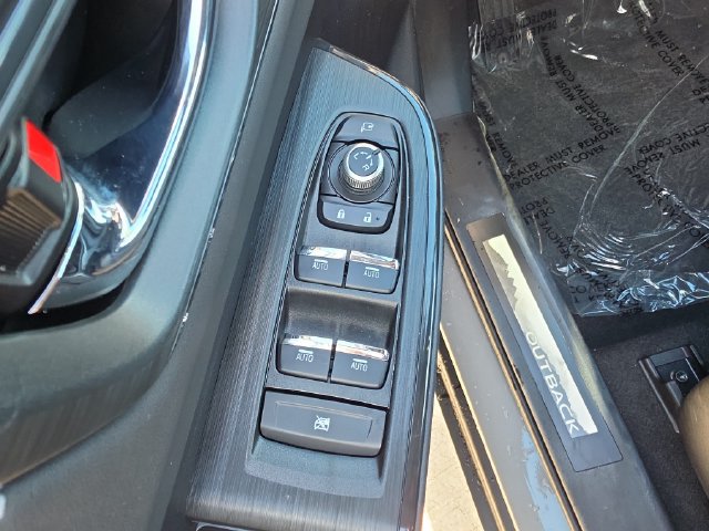 Certified 2026 Subaru Outback Touring AWD/4WD image 13