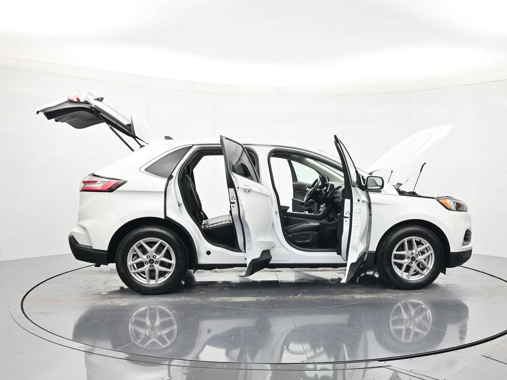 Used 2024 Ford Edge SEL AWD/4WD image 47