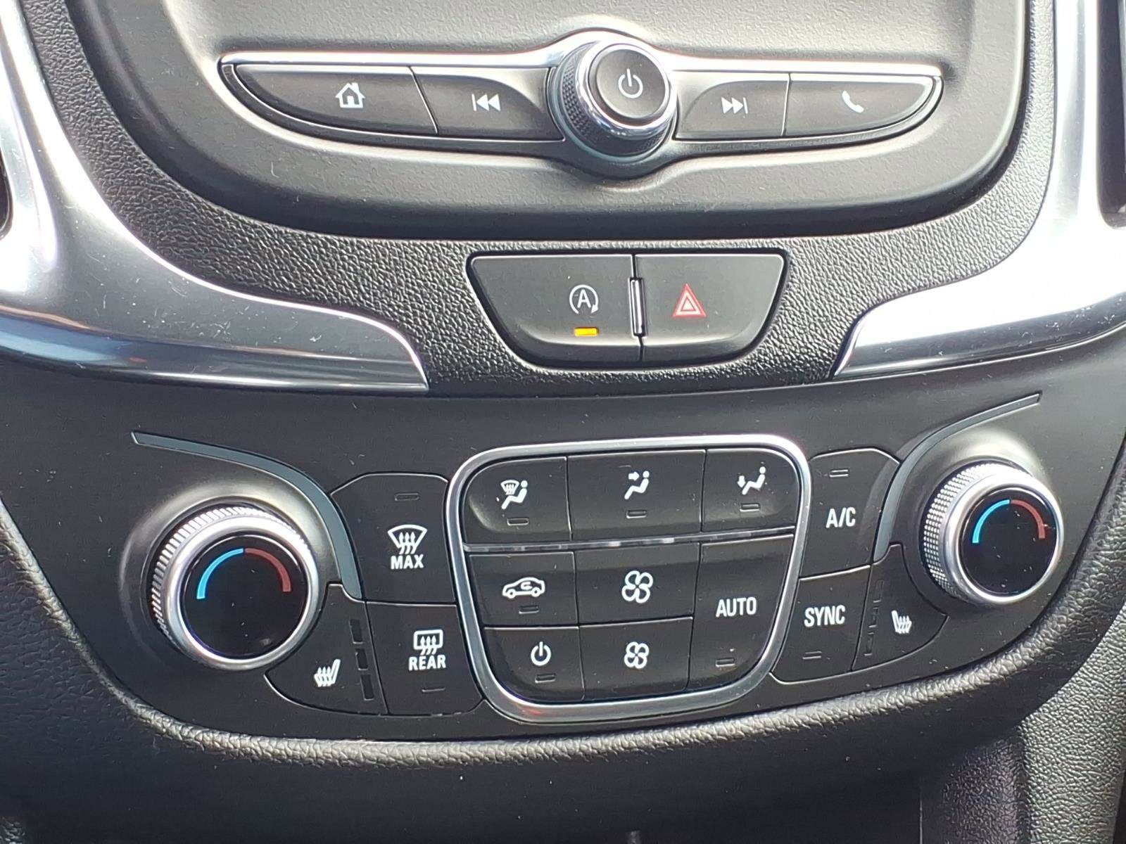 Used 2024 Chevrolet Equinox LT AWD/4WD image 21