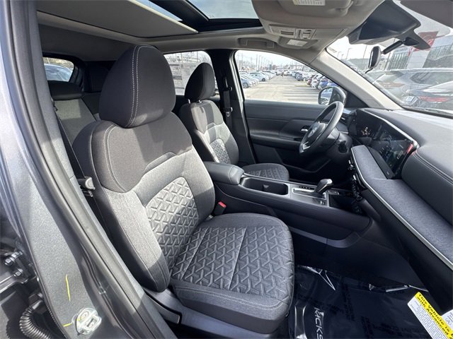 New 2026 Nissan Kicks SV w/ SV Premium Package image 24