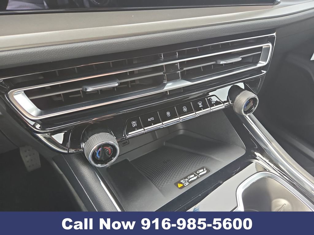 New 2026 Chevrolet Traverse LT w/ Driver Confidence Package image 15