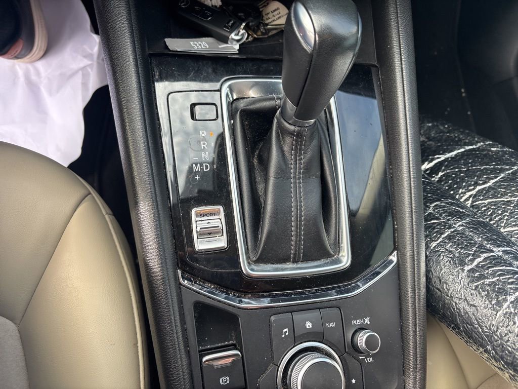 Used 2019 MAZDA CX-5 Touring image 5