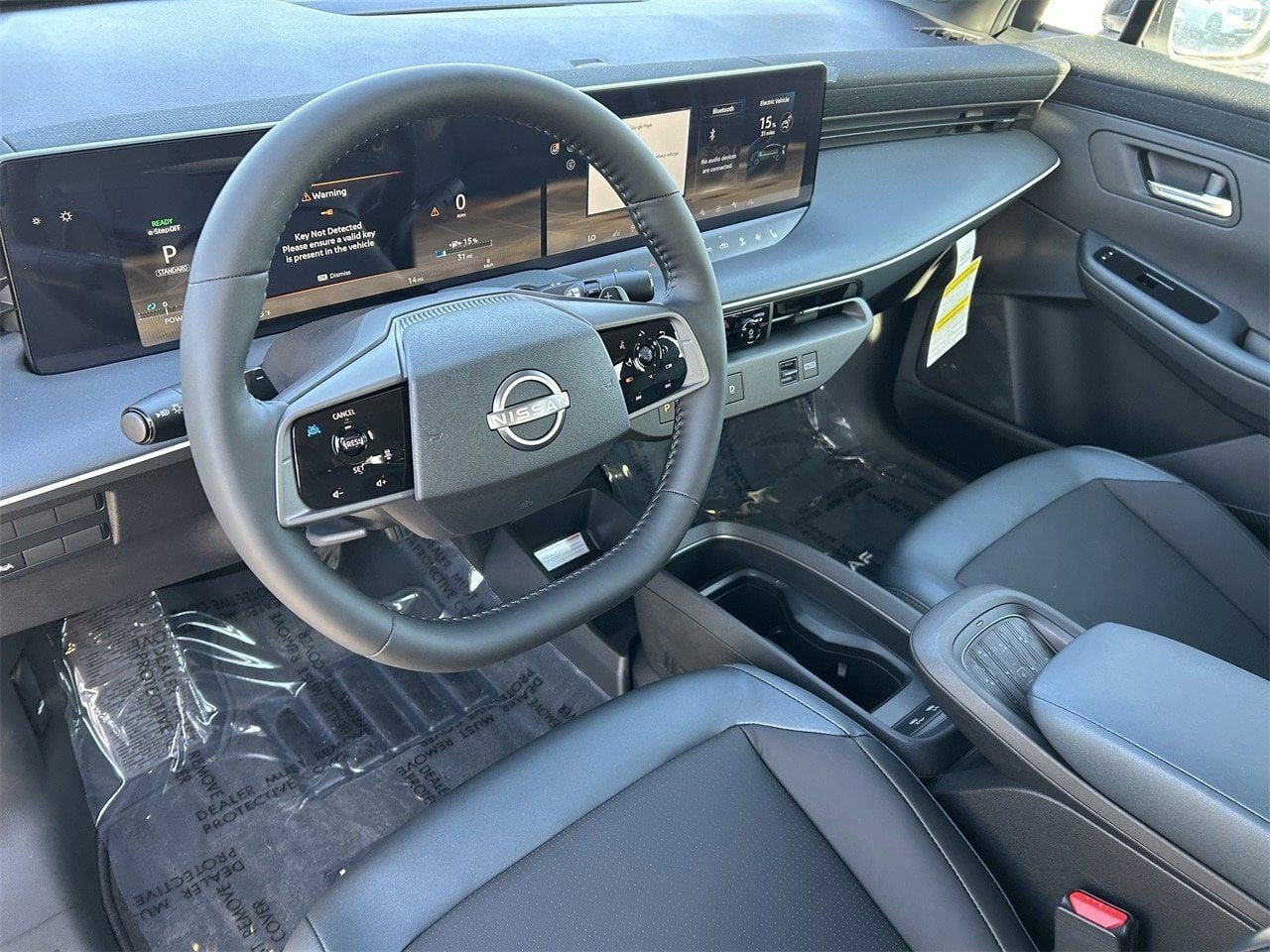 New 2026 Nissan Leaf SV+ w/ Illuminated Package FWD image 28
