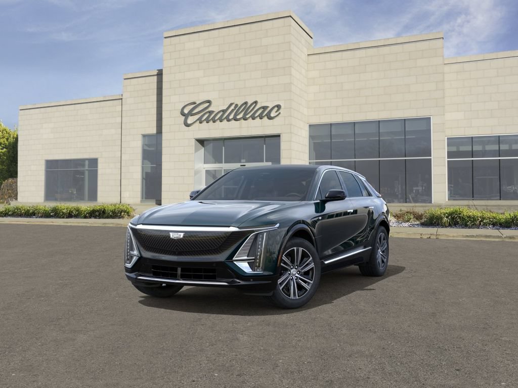 New 2026 Cadillac Lyriq Luxury w/ LPO, Floor Liner Package AWD/4WD image 8