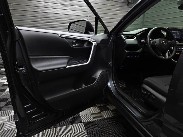 Used 2022 Toyota RAV4 XLE w/ Convenience Package AWD/4WD image 33