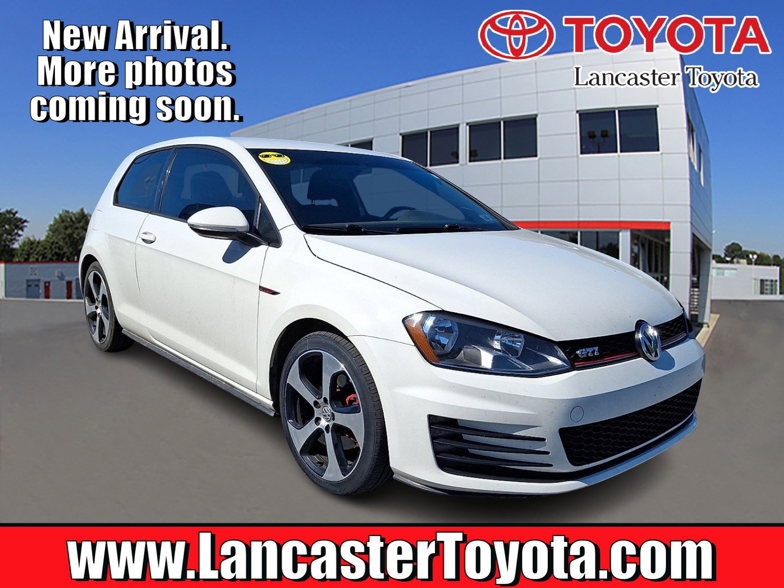 Used 2016 Volkswagen GTI S FWD image 1