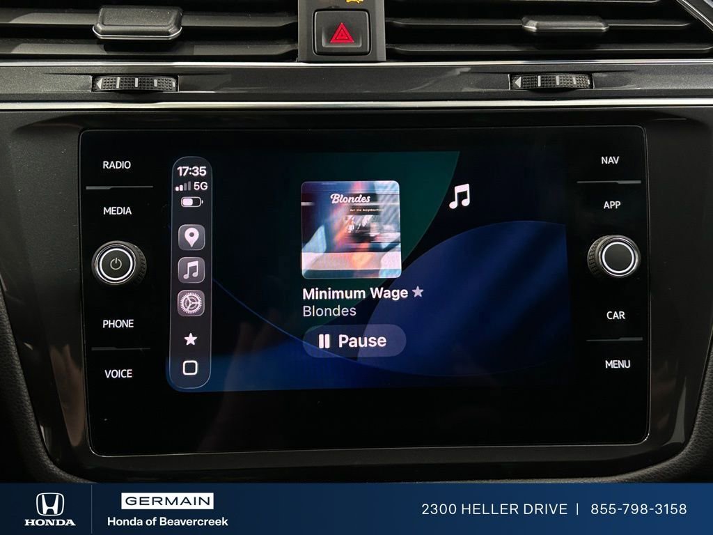 Used 2022 Volkswagen Tiguan SEL R-Line image 31