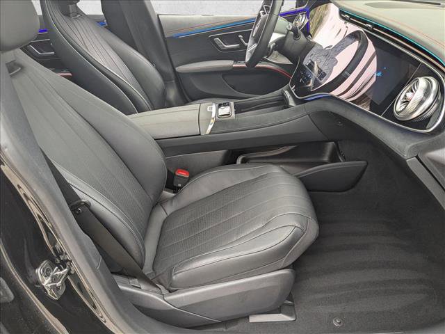 Used 2023 Mercedes-Benz EQS 580 4MATIC Sedan image 22