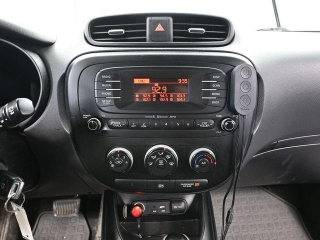 Used 2016 Kia Soul Base image 27