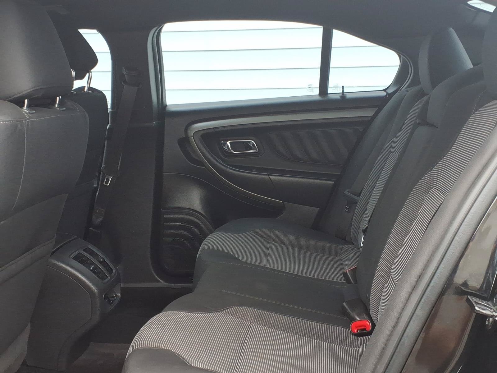Used 2013 Ford Taurus SEL FWD image 7