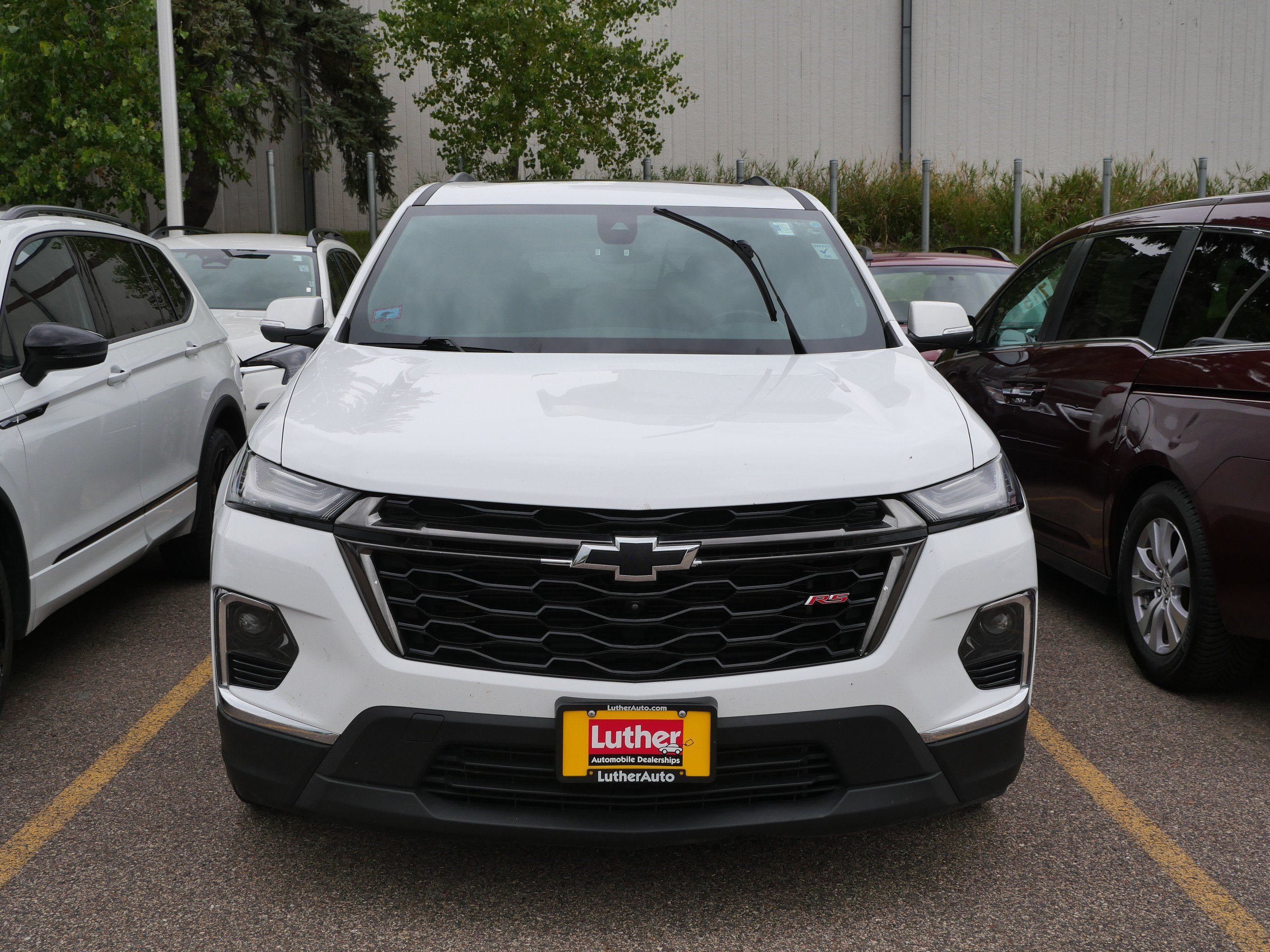 Used 2023 Chevrolet Traverse RS AWD/4WD image 2