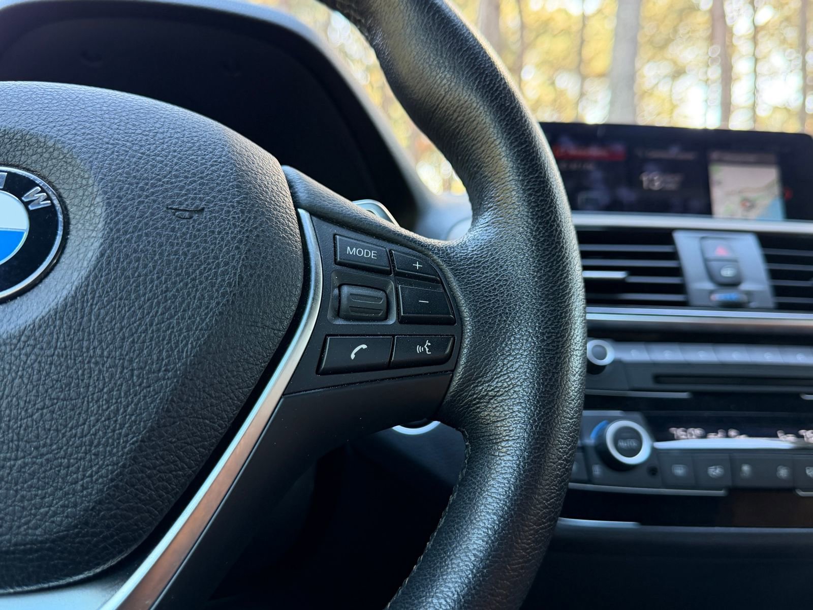 Used 2018 BMW 230i Convertible w/ Premium Package image 19