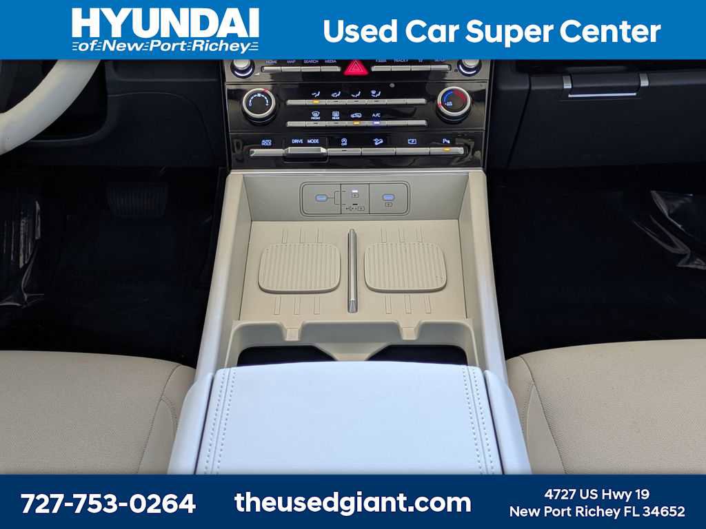 Used 2024 Hyundai Santa Fe SE image 24