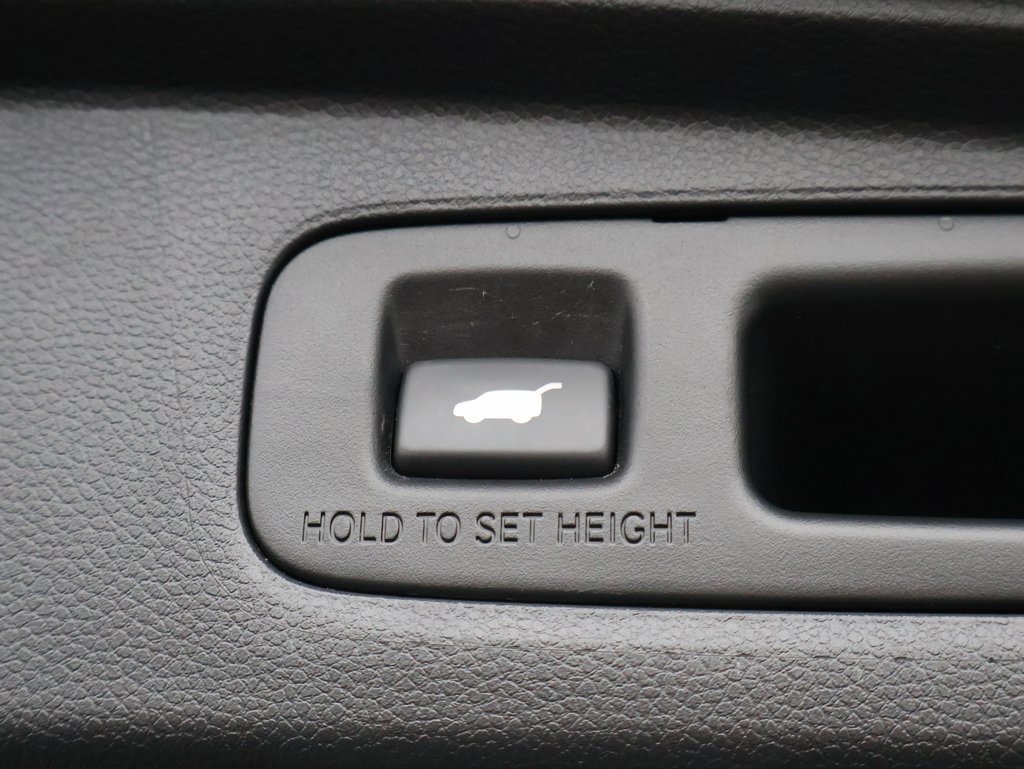 Certified 2023 Honda CR-V Sport Touring image 16