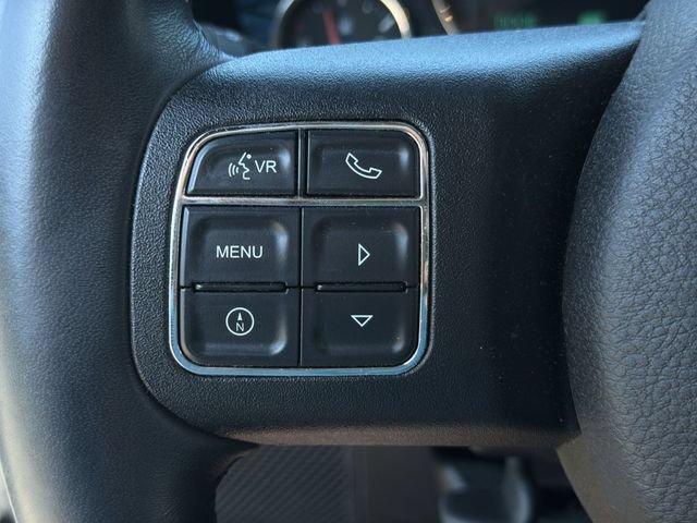 Used 2015 Jeep Wrangler Unlimited Rubicon w/ Connectivity Group AWD/4WD image 26