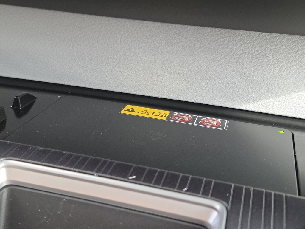 New 2026 Toyota Sienna XLE image 12