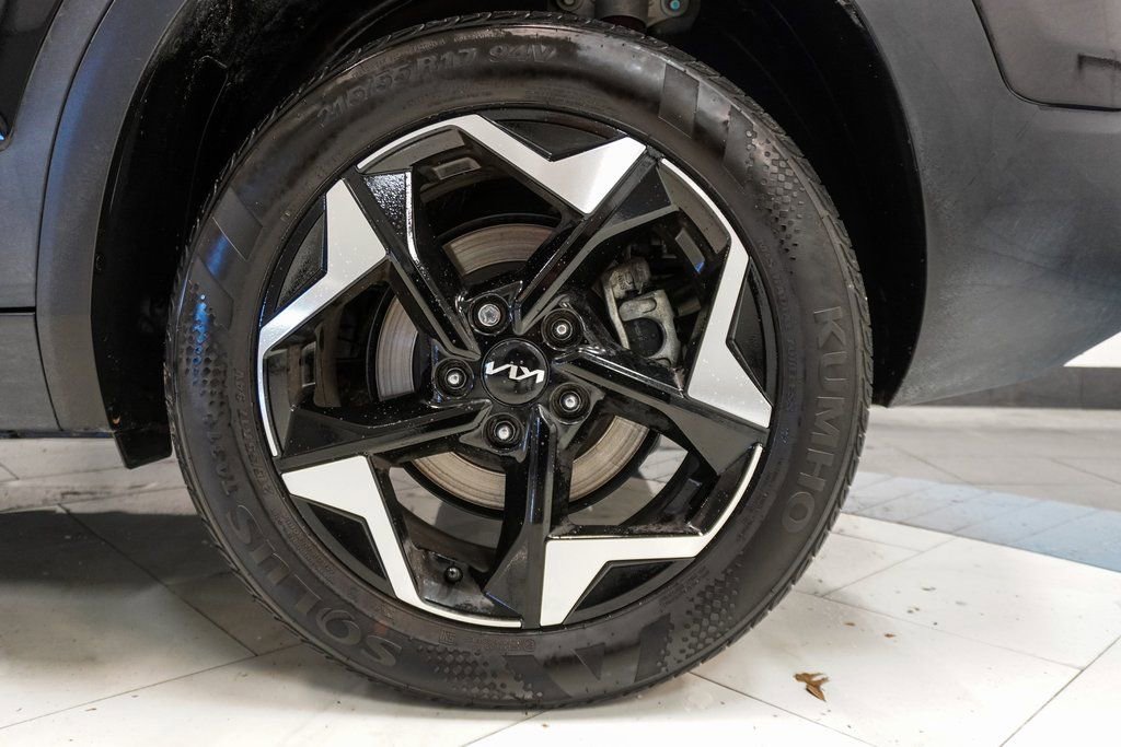 Used 2025 Kia Seltos S image 35