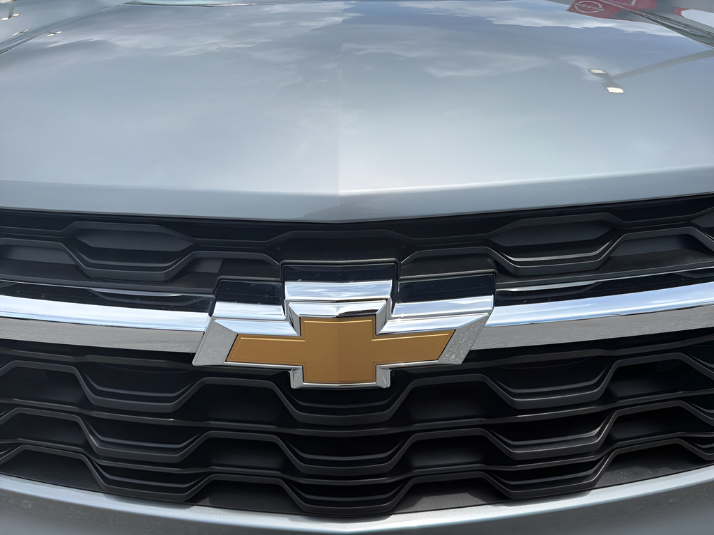 Used 2026 Chevrolet Trax LS w/ LS Convenience Package FWD image 10