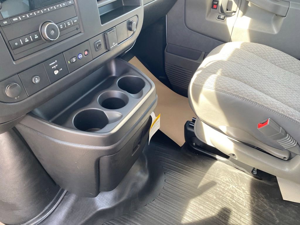 New 2025 Chevrolet Express 3500 w/ Power Convenience Package RWD image 19