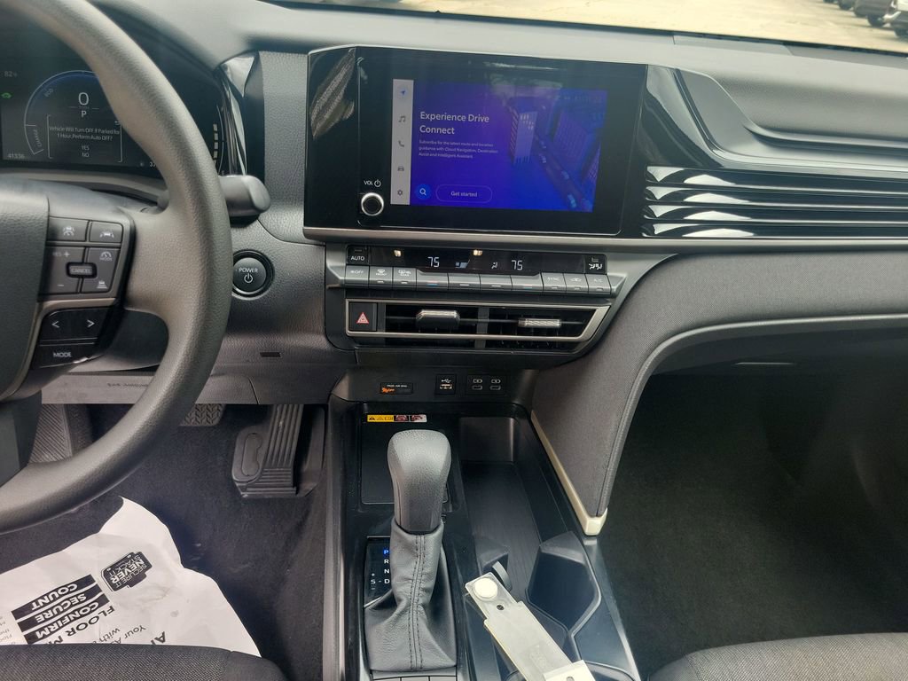 Certified 2025 Toyota Camry LE FWD image 24