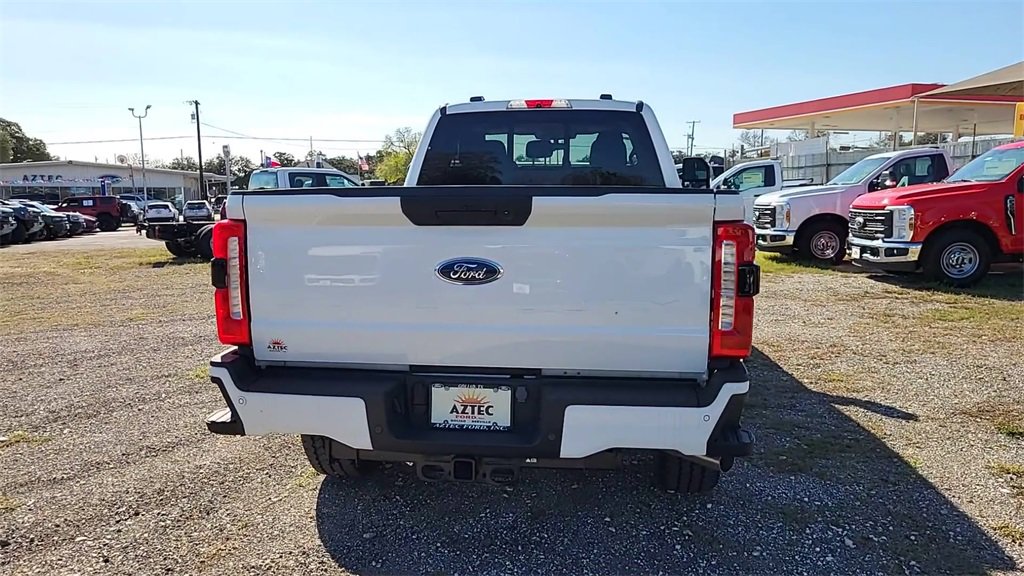 Used 2024 Ford F250 XL w/ STX Appearance Package image 7
