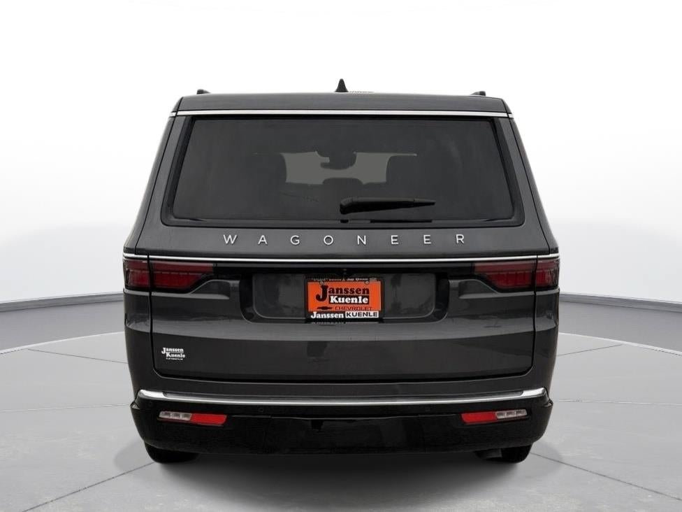 Used 2025 Jeep Wagoneer Series II AWD/4WD image 6