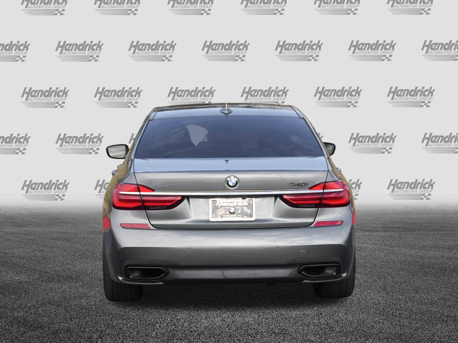 Used 2019 BMW 740i w/ M Sport Package image 8