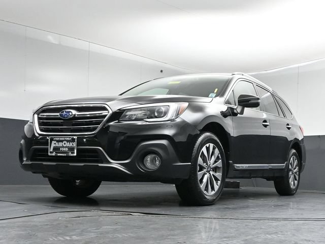 Used 2019 Subaru Outback 2.5i Touring w/ Popular Package #3A AWD/4WD image 40
