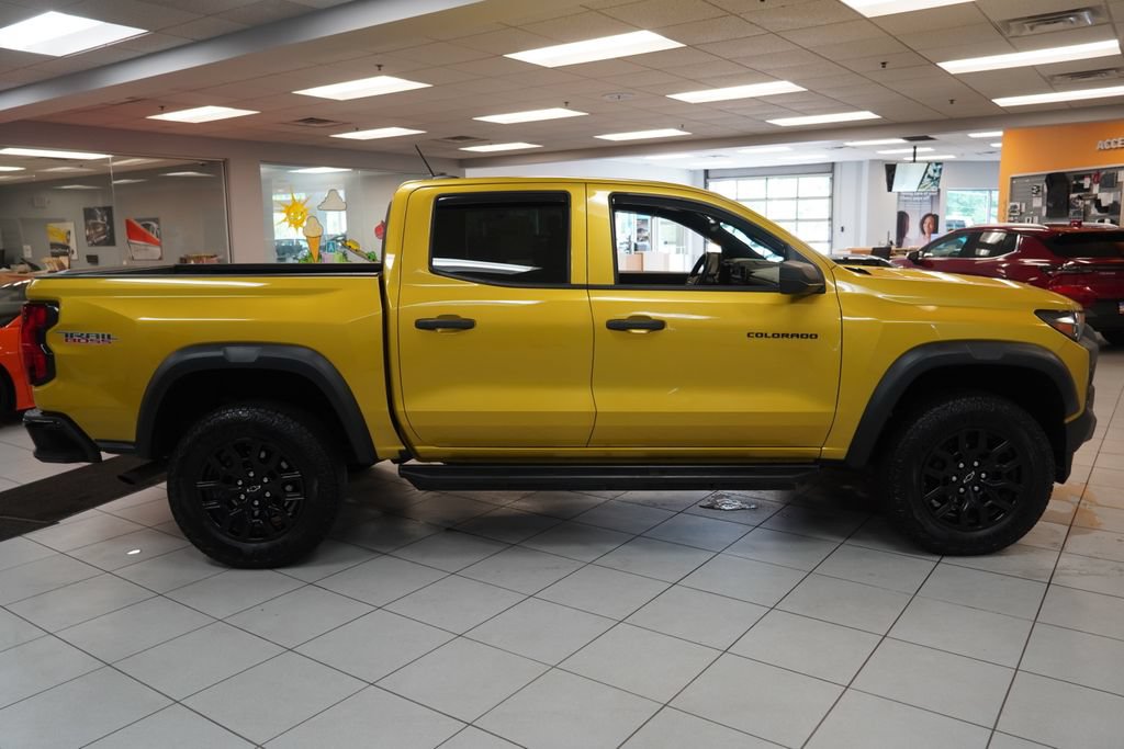 Used 2023 Chevrolet Colorado Trail Boss w/ Advanced Trailering Package AWD/4WD image 14