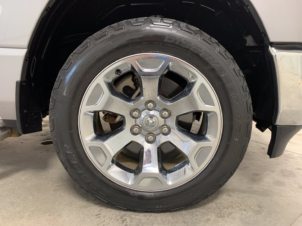 Used 2019 RAM 1500 Big Horn AWD/4WD image 12