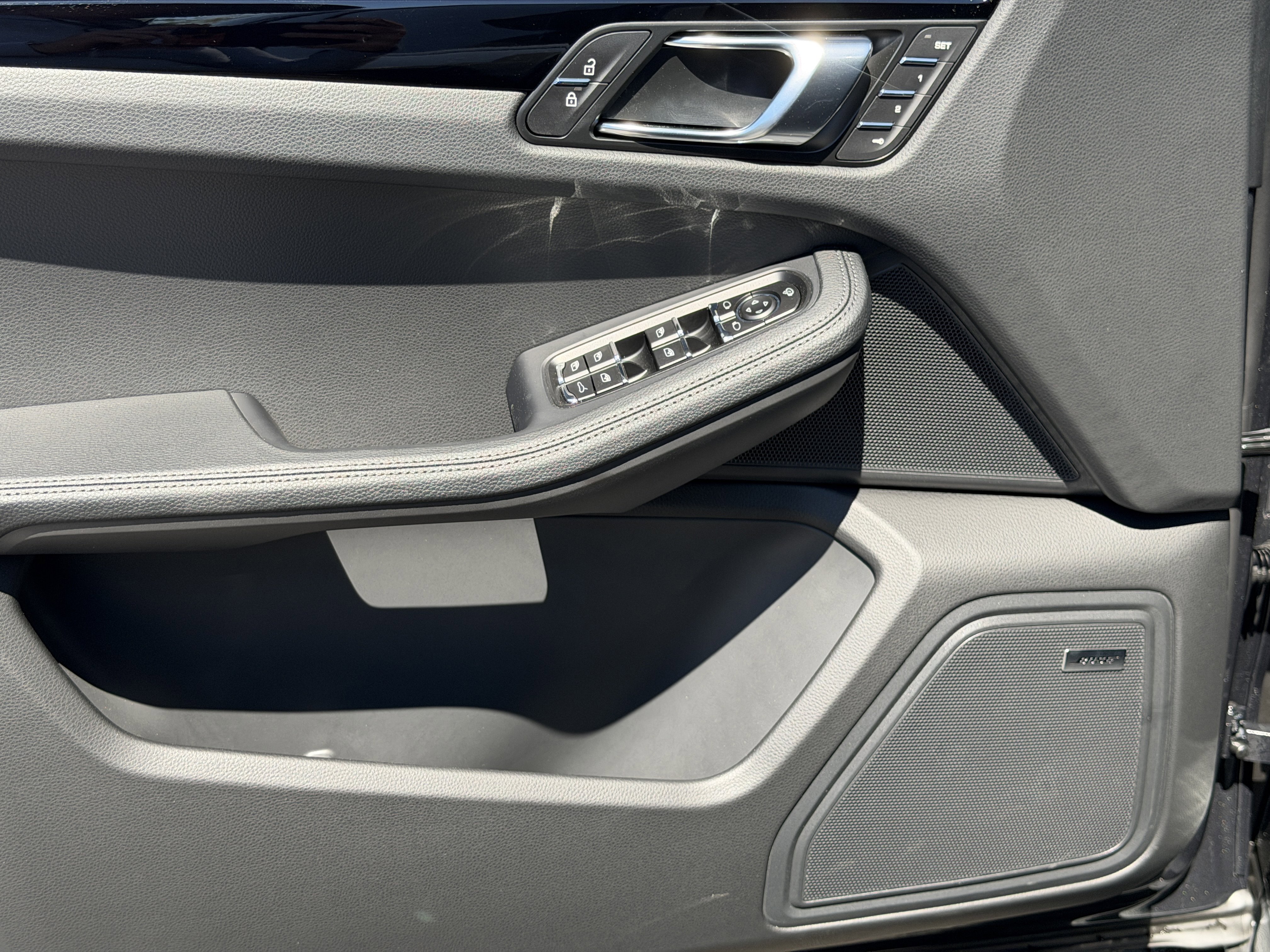 New 2026 Porsche Macan AWD/4WD image 22