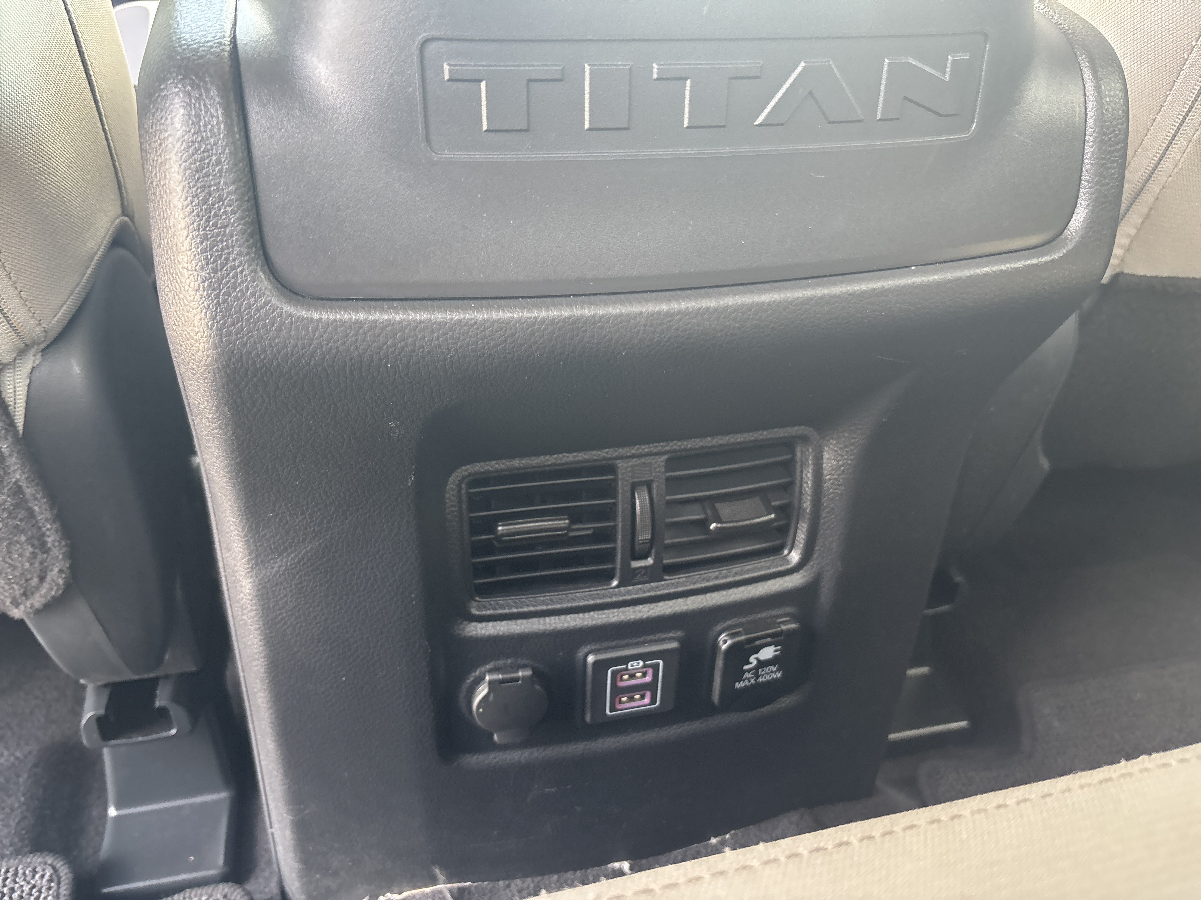 Used 2024 Nissan Titan SV w/ Accessory Utility Package AWD/4WD image 33