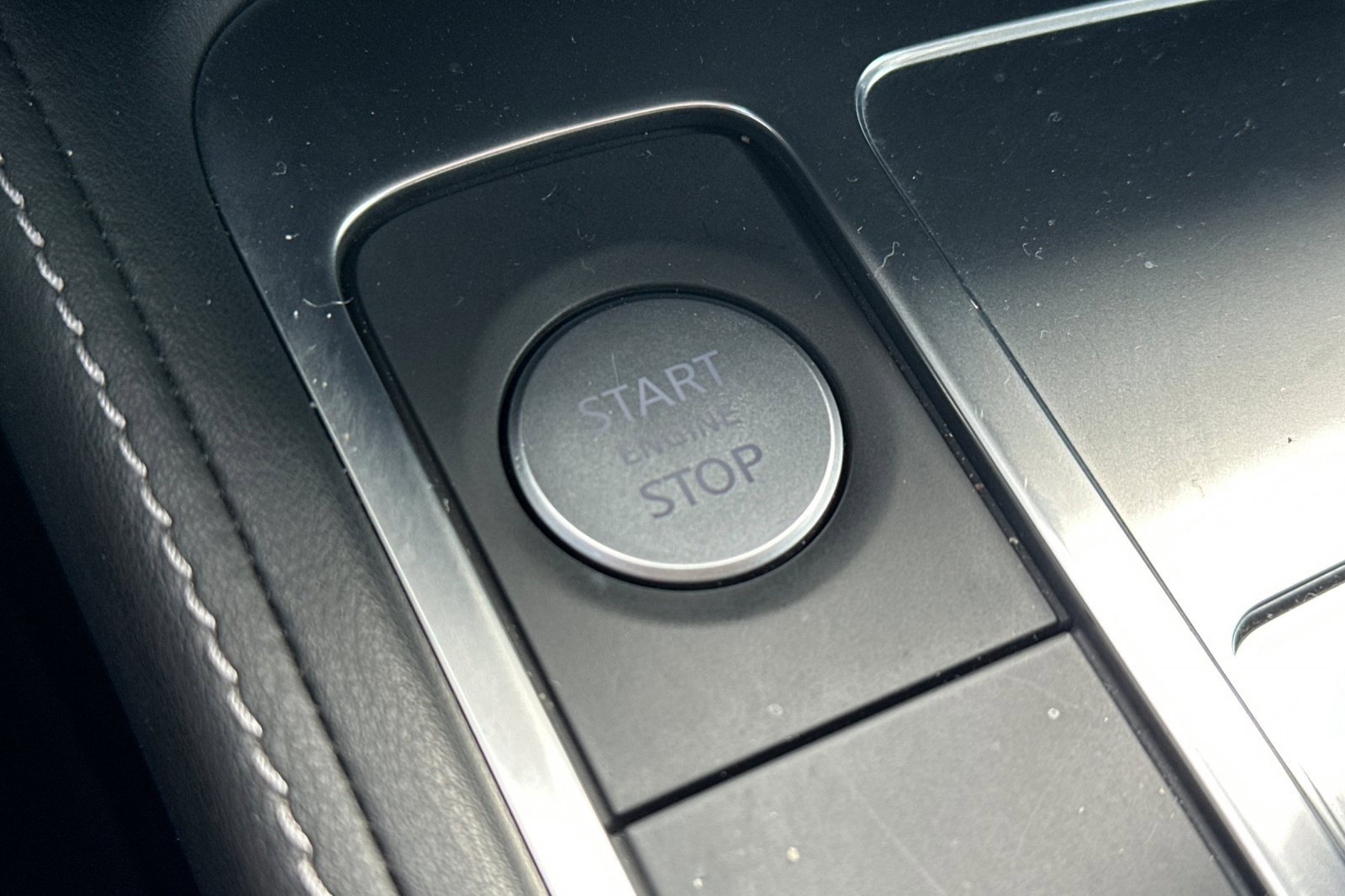 Certified 2025 INFINITI QX60 Pure image 37