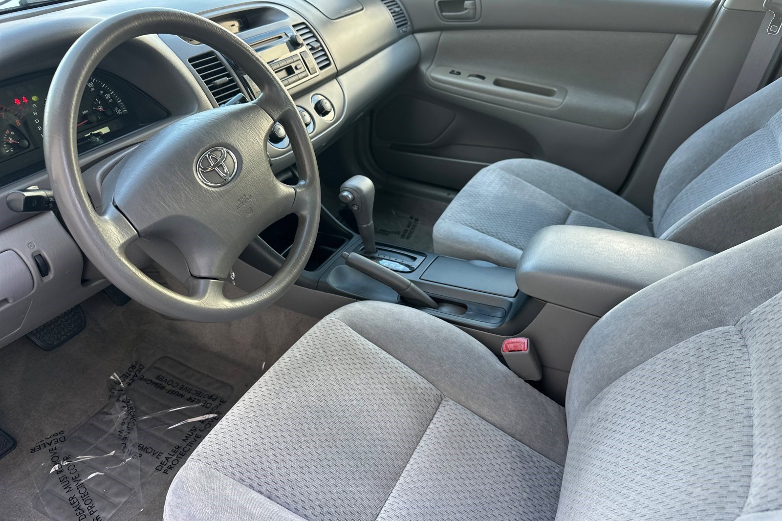 Used 2004 Toyota Camry LE image 11