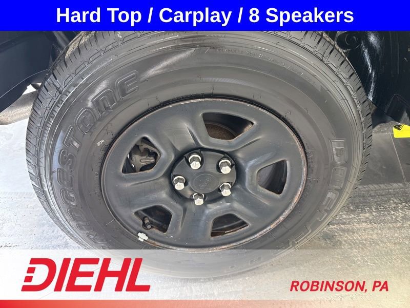 Used 2022 Jeep Wrangler Sport AWD/4WD image 8