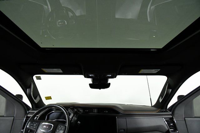 Used 2025 GMC Sierra 3500 AT4 w/ AT4 Premium Plus Package image 26