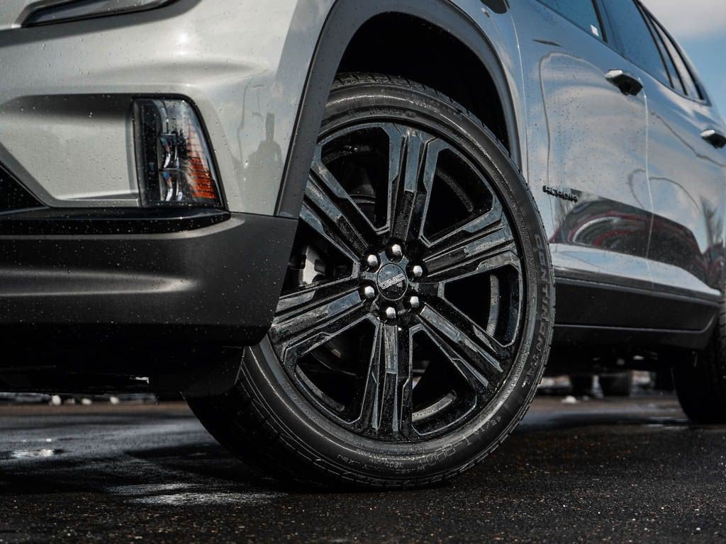 New 2026 GMC Acadia Elevation w/ Black Edition AWD/4WD image 6